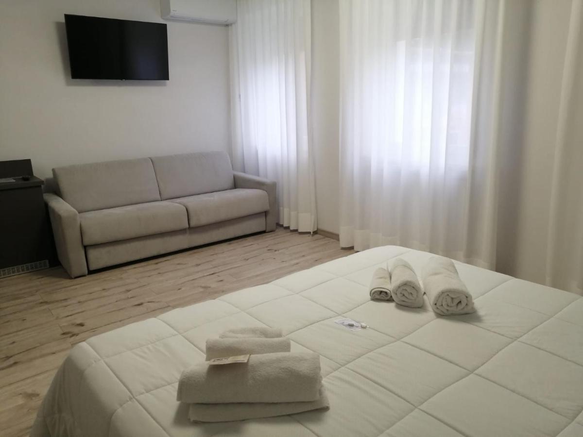 Hotel Siros ヴェローナ エクステリア 写真