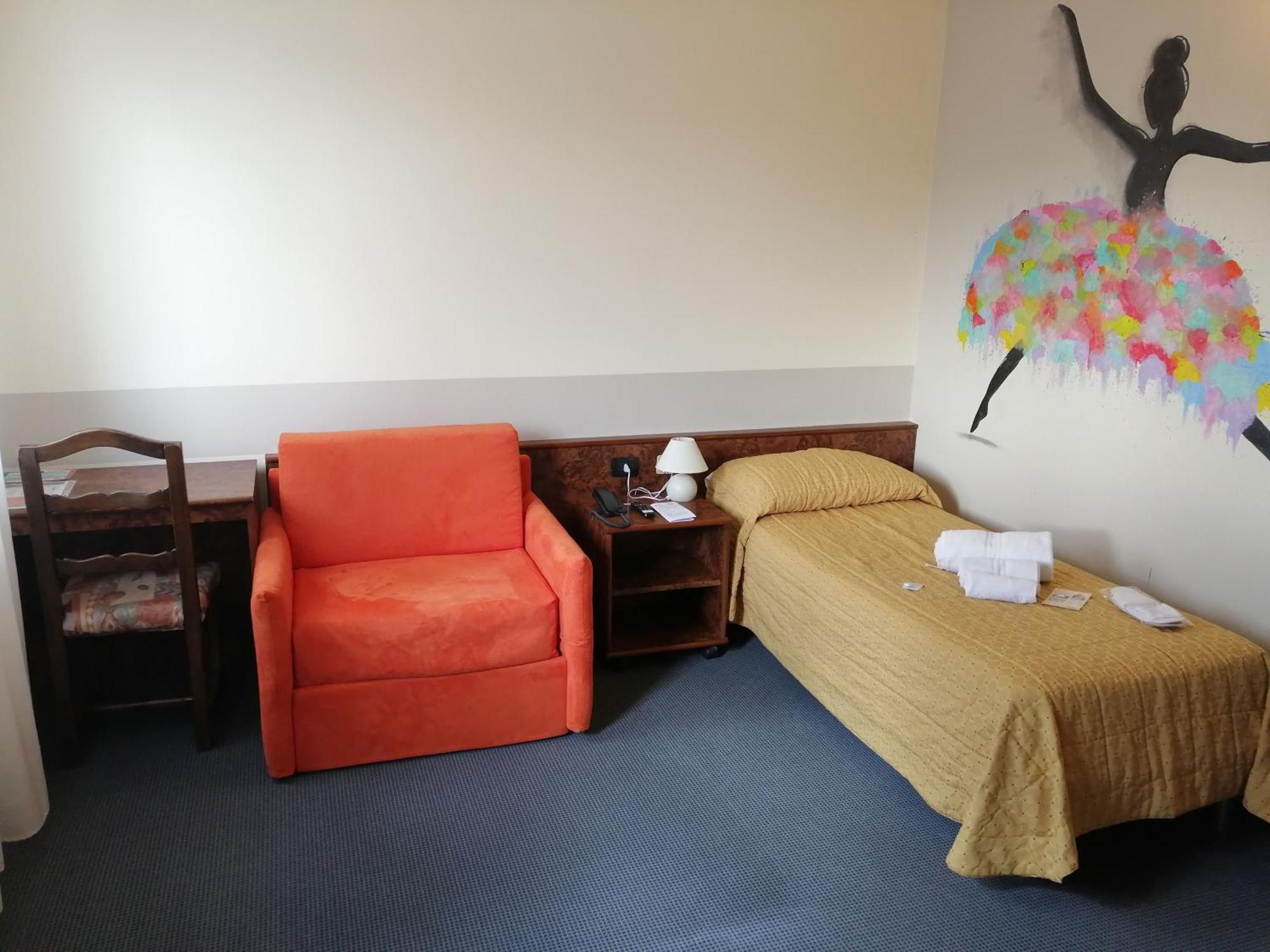 Hotel Siros ヴェローナ エクステリア 写真